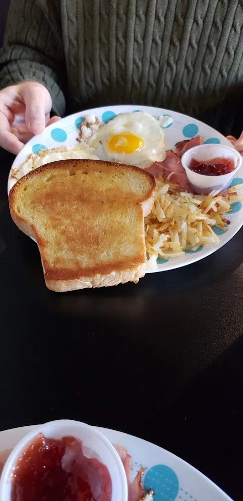Deluxe Breakfast Plate